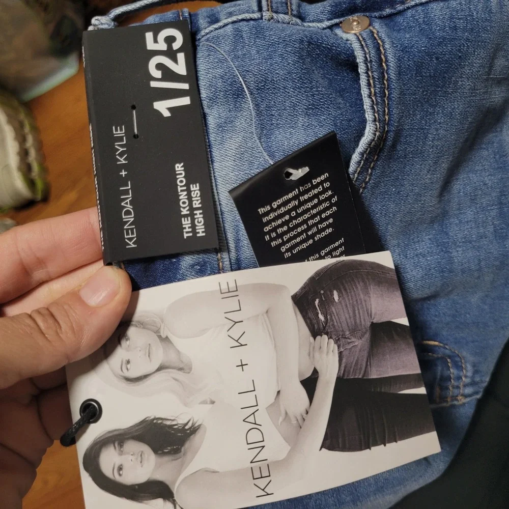 Kendall Kylie‎ juniors The Kontour High Rise Jeans Distressed Blue Size 1 new